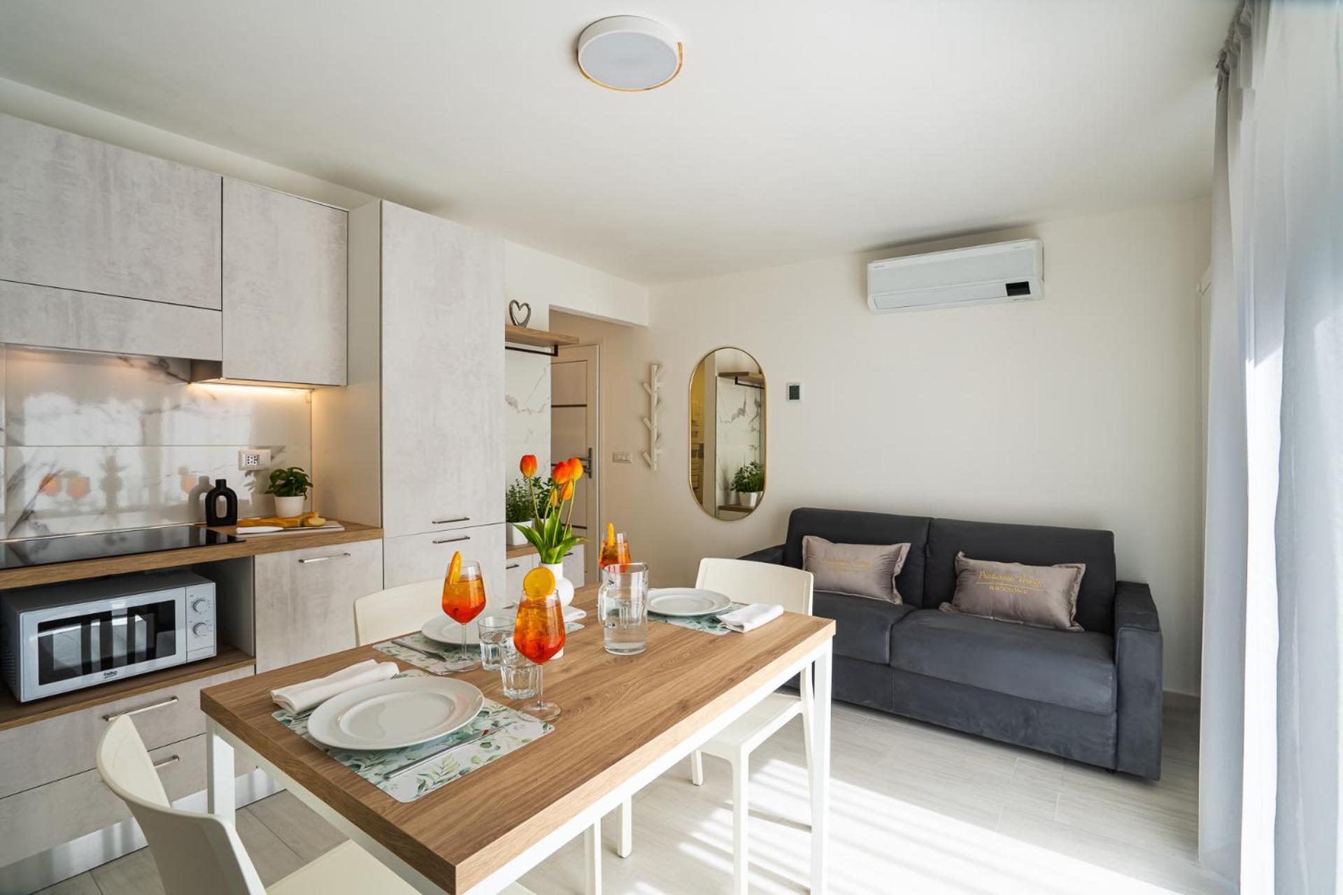 Inaugurazione 2024 - Villa Pratu Apartments A 100 Metri Dal Mare Riccione Extérieur photo
