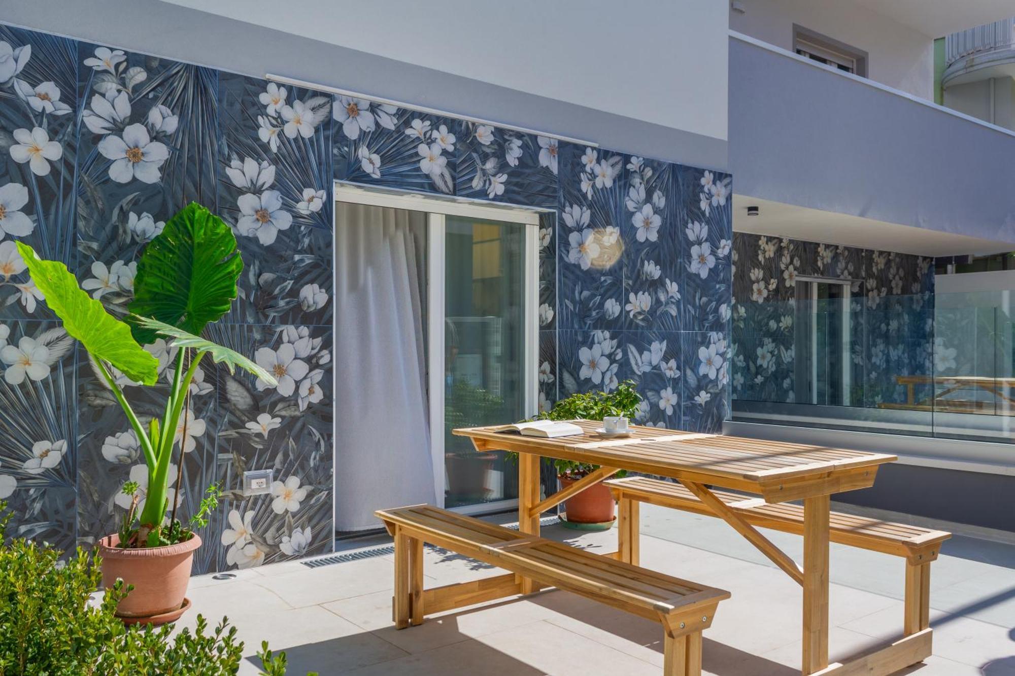 Inaugurazione 2024 - Villa Pratu Apartments A 100 Metri Dal Mare Riccione Extérieur photo